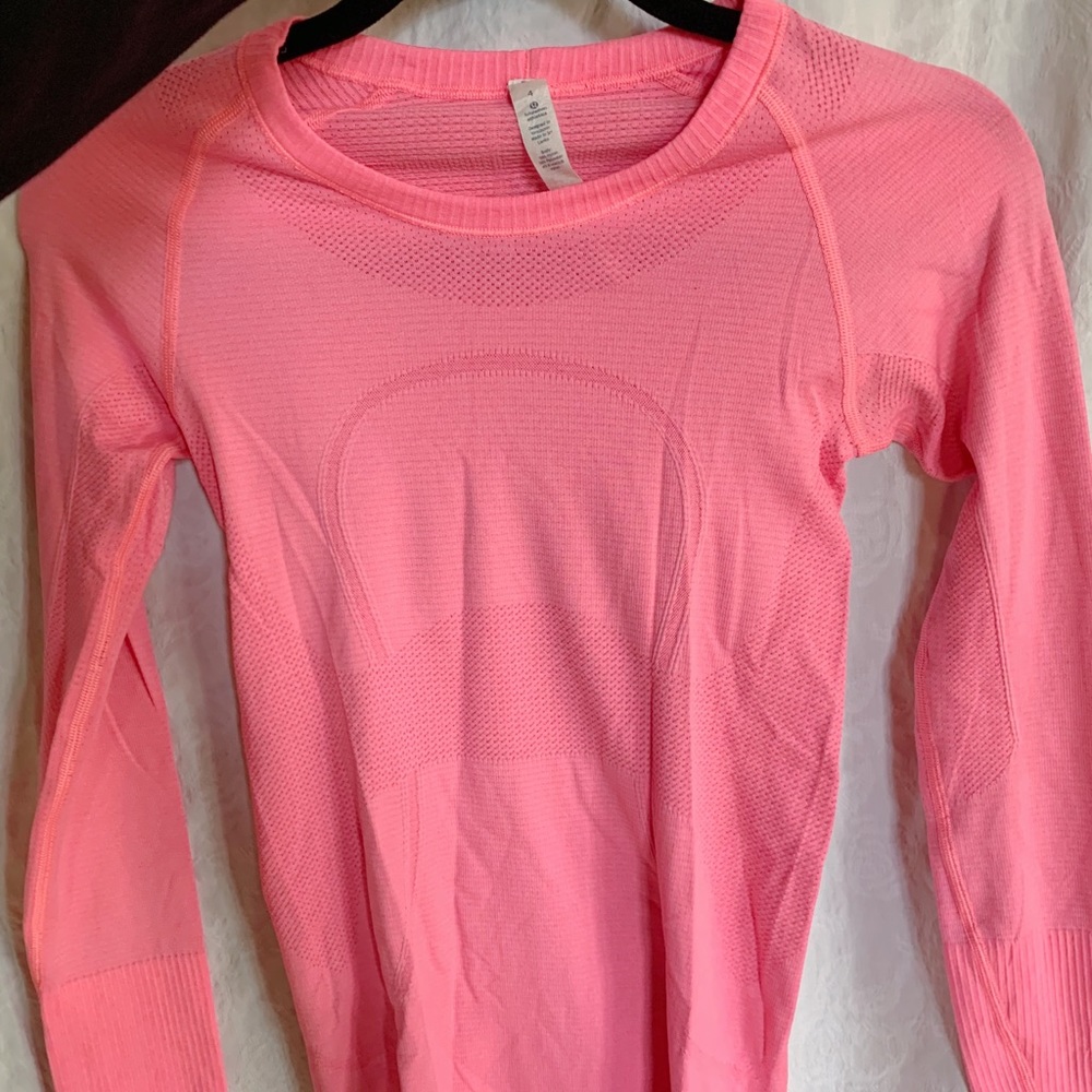 Lululemon Longsleeve Workout Top